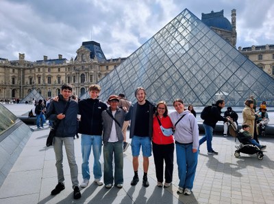 Louvre Pyramides