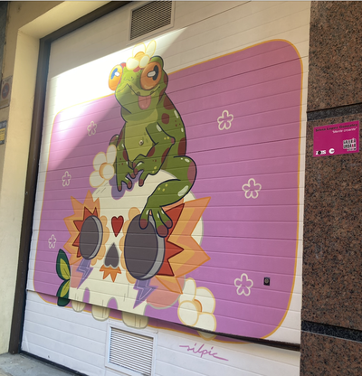 La rana, ein typisches Symbol aus Salamanca, welches Glück und gute Noten bringen soll. Nicht nur an der Fachada de la Universidad, auch im Barrio del Oeste findet man den Frosch.