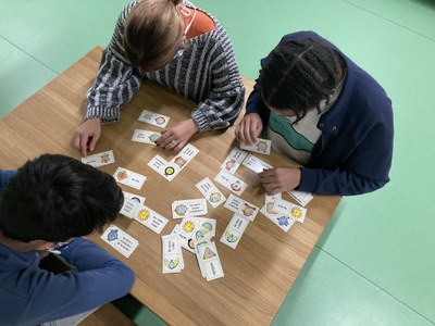 La hora en español